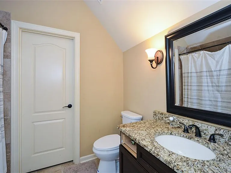 2210 Spalding Dr — Photo 65