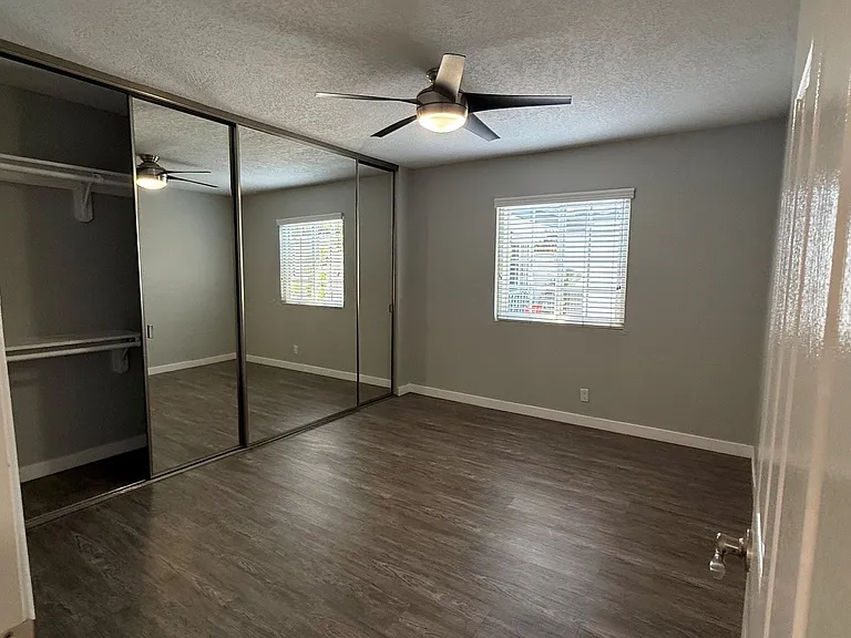 Twin Pines Apartments — Photo 57