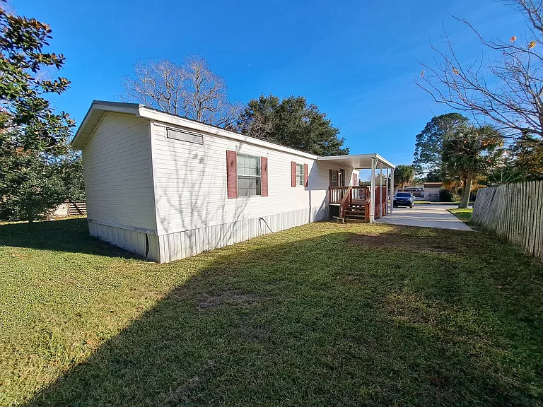 8584 Alvarado Calzada — Photo 15