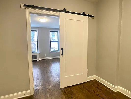 Rented by Tourma Realty LLC | media 35