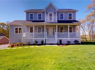 3 Olive Grove Ln, Westerly, RI 02891