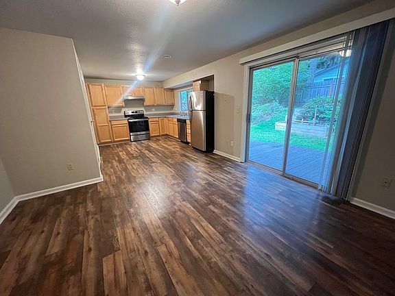2nd image of 4020-4022 70th Ave NW #2