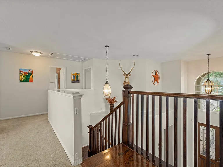 44 Parkway Pl — Photo 30