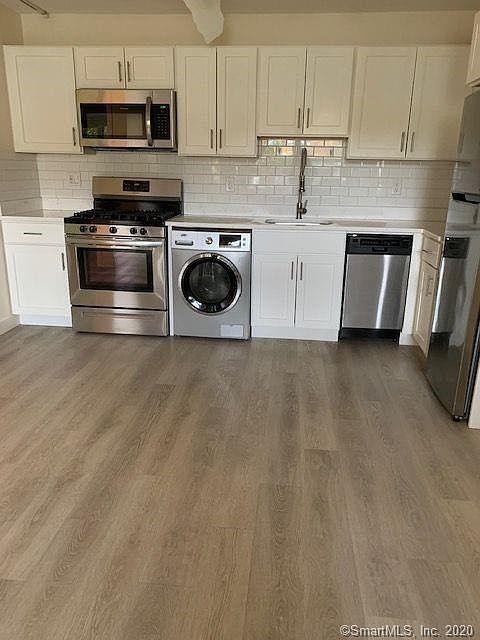 1st image of 95A Morgan St #1J