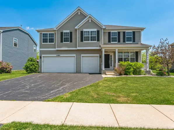 2480 Heron Ln, Wauconda, IL 60084