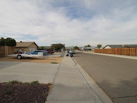 5th image of 34185 Western Dr