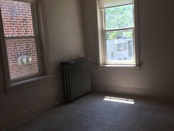 4th image of 5342 Saint Louis Ave #A