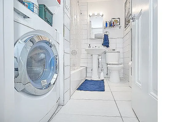 Rented by Living New York | media 9