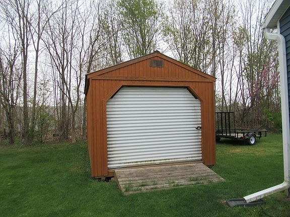 3rd image of 400 E South St Lot 23