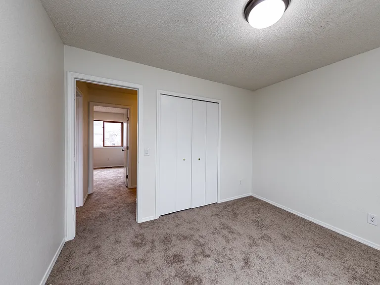 5160 Alton Dr — Photo 20