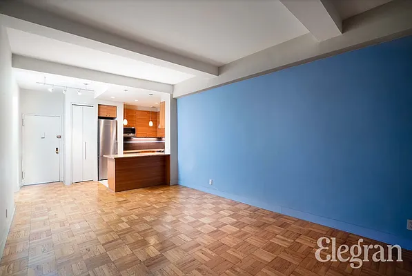 Rented by (Legacy) Elegran | media 2