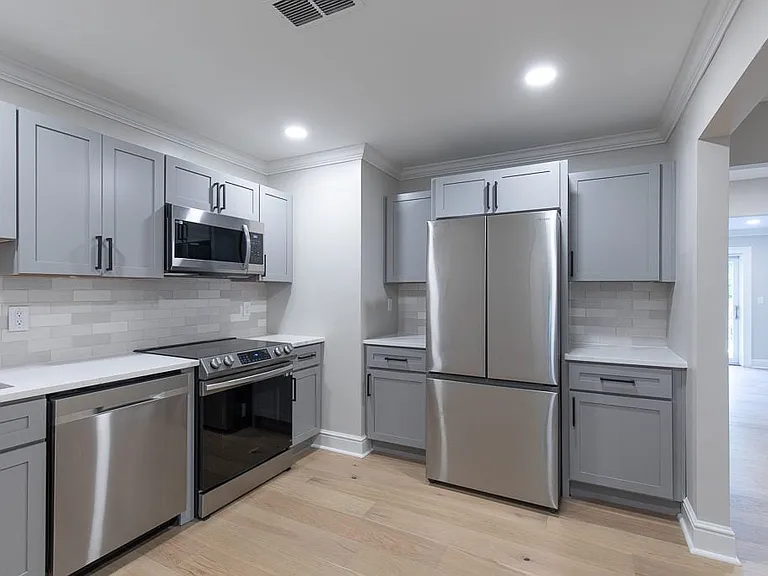 ARIUM at Greenwich Oaks — Photo 7