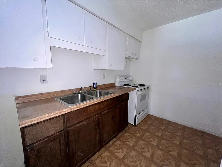 3847 Janeen Cir — Photo 6