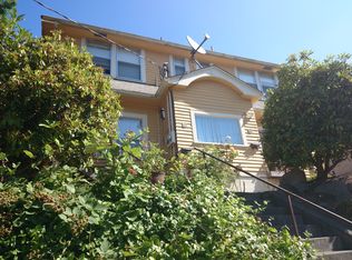 902 29th Ave, Seattle, WA 98122