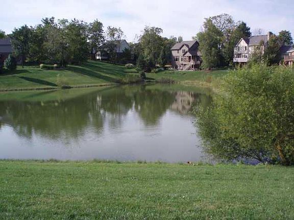 5th image of 2302 E Corsican Cir