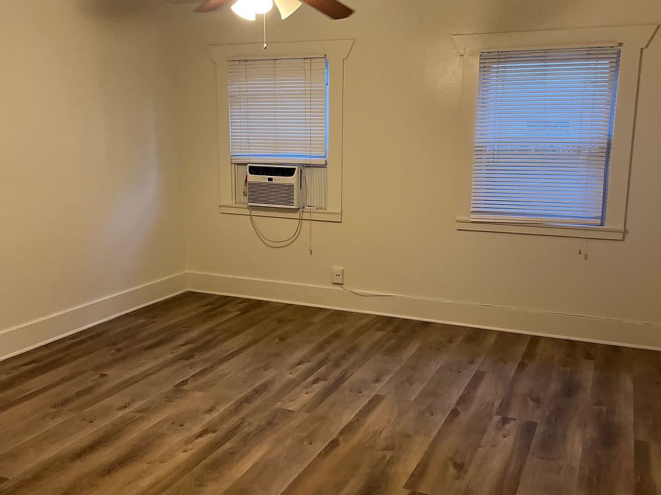 1st image of 1056 E Villa St #1