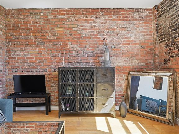 3rd image of 233 Abbott St #403