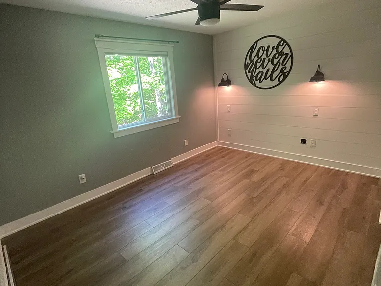 436 Lauri Wil Ln — Photo 5