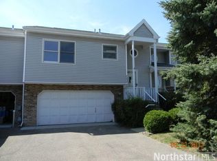 7230 Bren Ln, Eden Prairie, MN 55346