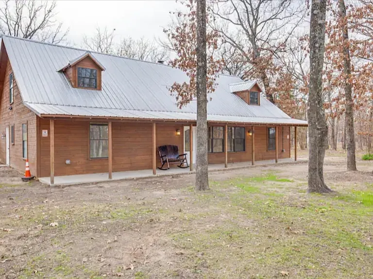 831 County Road 1917 — Photo 18