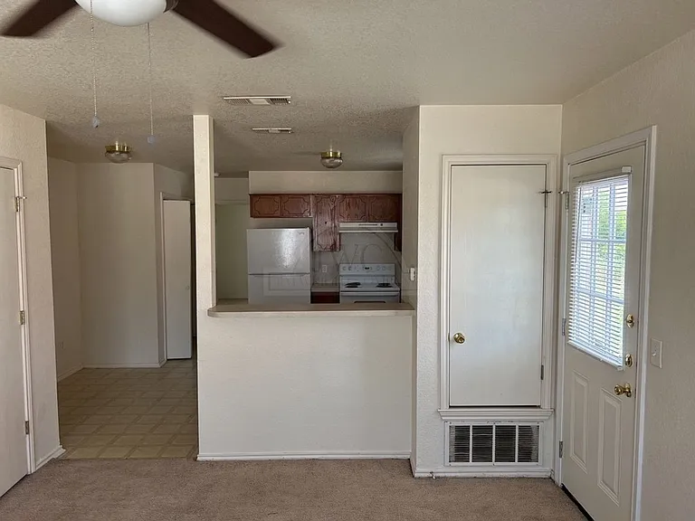 1911 Monte Carlo, Killeen — Photo 4