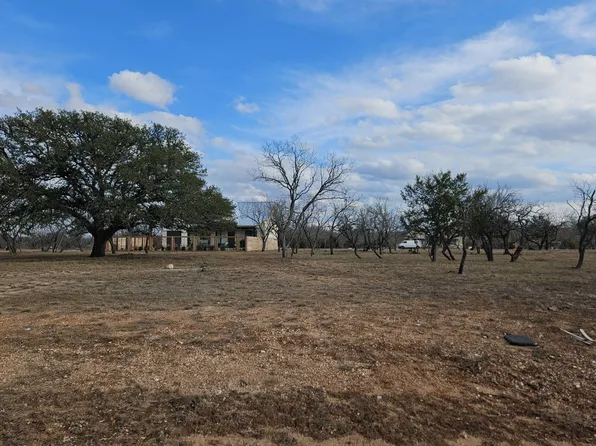 49 Baxter Blvd #49, Fredericksburg, TX 78624