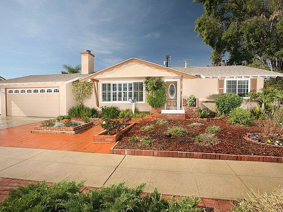 2nd image of 8377 Owensmouth Ave