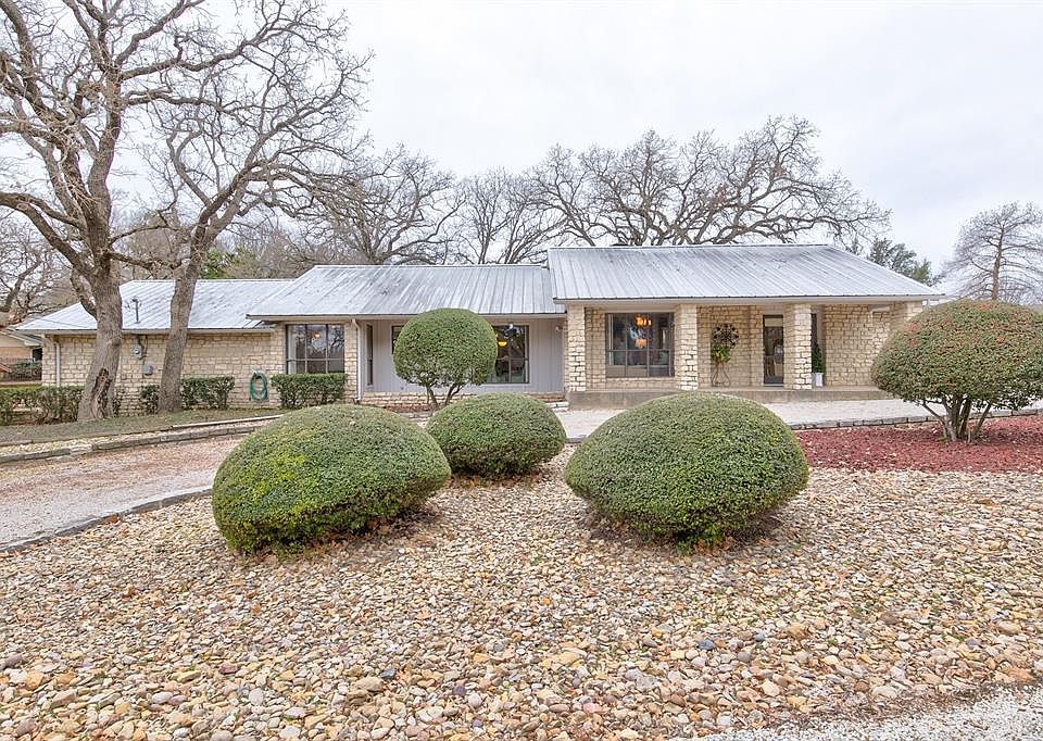 1st image of 3800 Nocona Dr