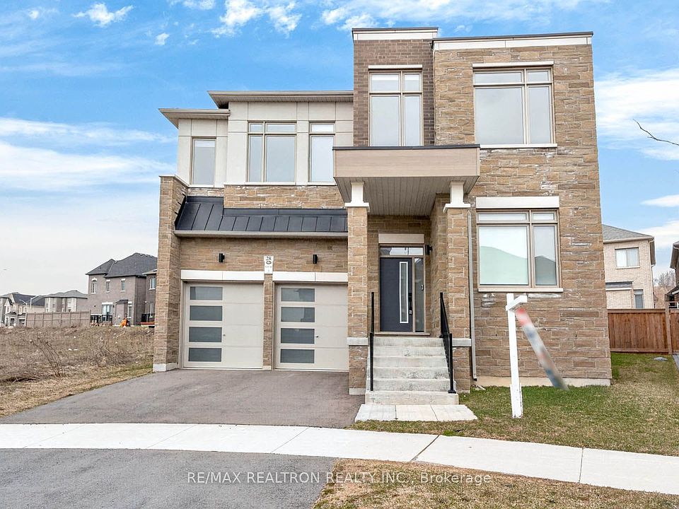1st image of 28 Tipp Dr