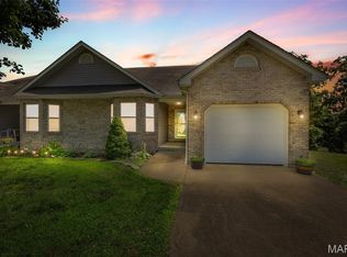 110 Capri Ridge Dr, Bonne Terre, MO 63628