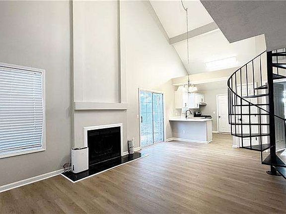 3rd image of 2644 Saint Charles Ln NW