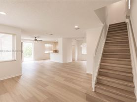 1326 Majesty Ter, Fort Lauderdale, FL