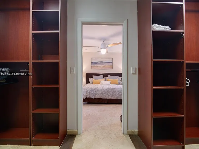4101 Bayview Dr — Photo 36