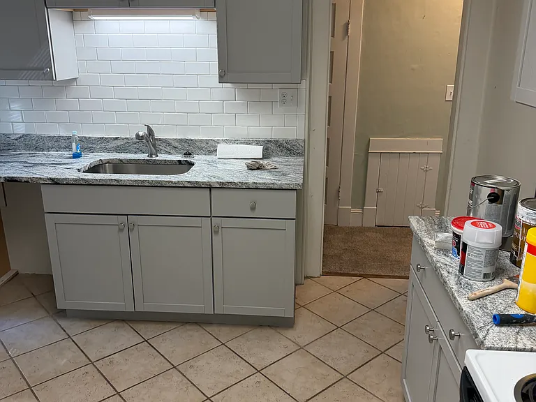 305 Park Heights Ave #1 — Photo 7