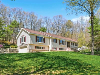 11 Oriole Road, Windham, NH, 03087