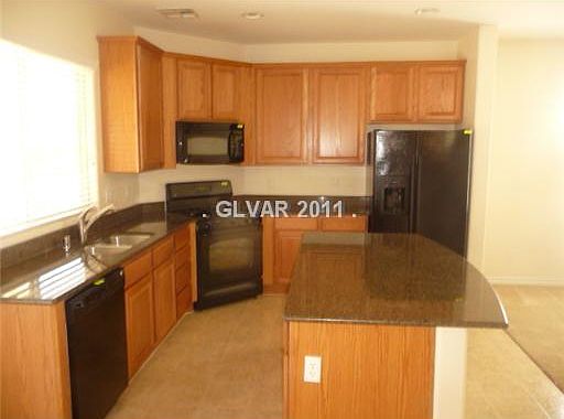 5th image of 7358 Alavesa Ct