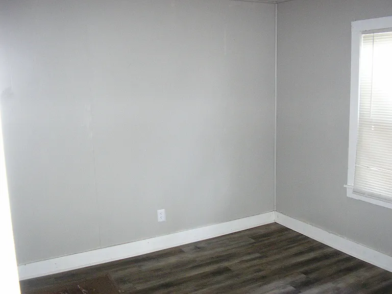 630 Woodford Ave #2 — Photo 11