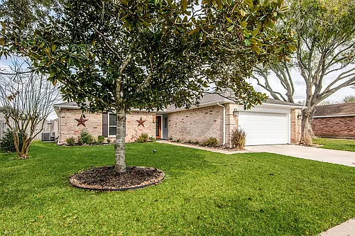 3015 Pilgrims Point Ln Photo 1