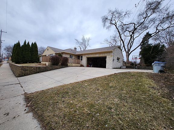4th image of 3015 South 35th STREET