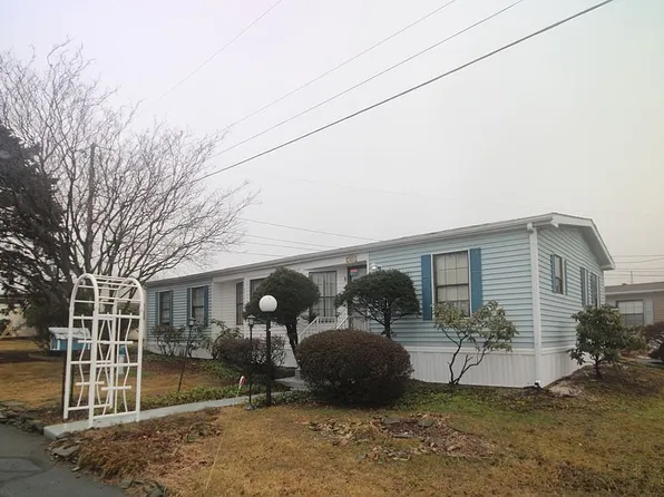 301 3rd St, Wernersville, PA 19565