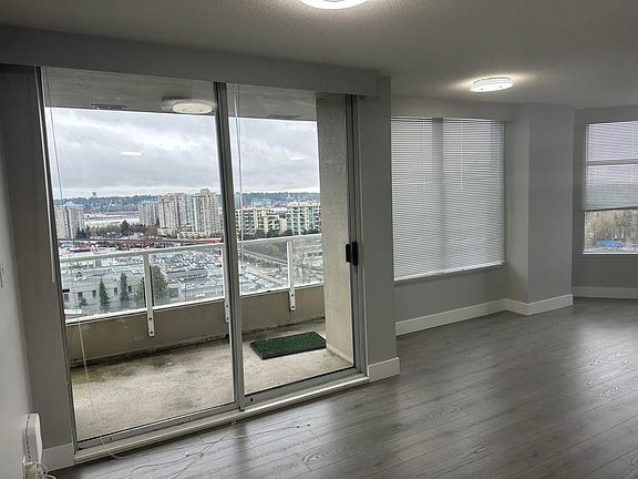 5th image of 412 12th St #704