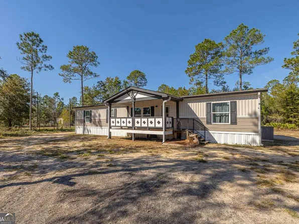 3069 Mineral Springs Rd, Waynesville, GA 31566