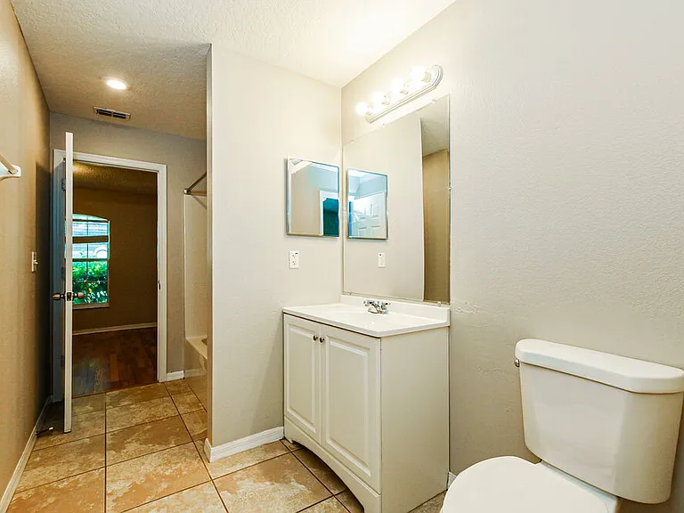1320 Rain Forest Ln — Photo 18