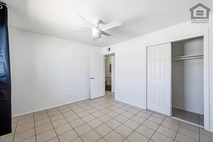 4711 N 15th Ave #3 — Photo 15
