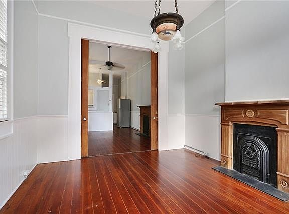 4th image of 3409 Burgundy St