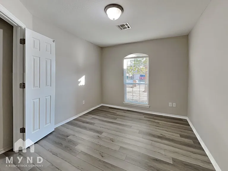 525 Cherokee Gate Dr — Photo 15