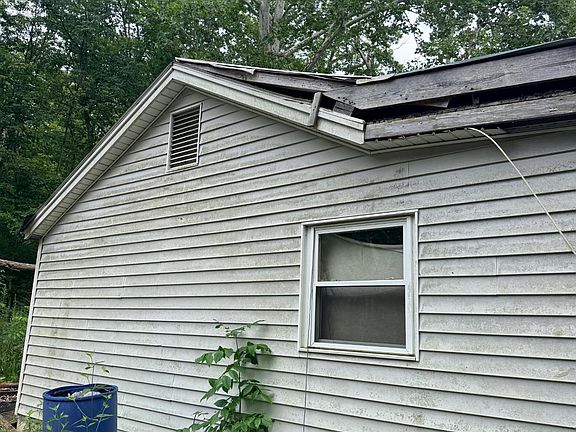4th image of 73 Sand Run Rd