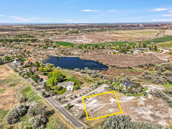 4486 Silver Creek Rd, Buhl, ID 83316