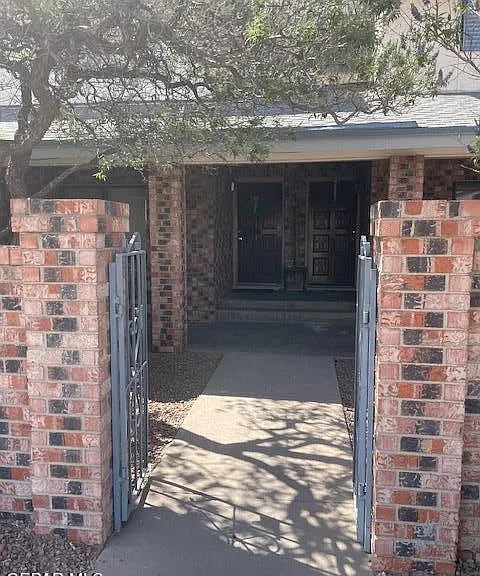 7045 Orizaba Ave #A — Photo 2