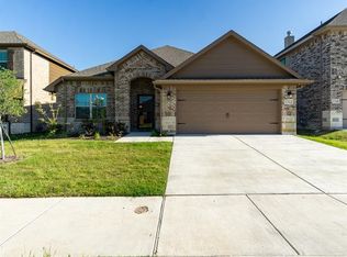 1712 Rio Costilla Dr, Fort Worth, TX 76131